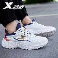特步（XTEP）男鞋運(yùn)動(dòng)鞋減震皮網(wǎng)面跑步鞋春夏季透氣旅游鞋防水男士休閑鞋子男 墨青藍(lán)(革面) 39
