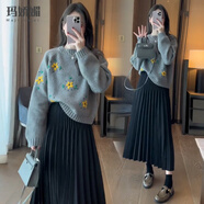 瑪嬌媚（Majiaomei）春秋連衣裙套裝女裝2024年新款減齡刺繡套頭毛衣中長款百褶裙子女 灰色毛衣+裙子 L
