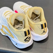 耐克（NIKE）休閑鞋男鞋夏季新款運(yùn)動(dòng)鞋Air Jordan Luka 3東契奇3代籃球鞋 FZ2467-100/白/黑/團(tuán)隊(duì)金/金屬色 40