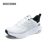 斯凱奇（SKECHERS）男款超輕回彈跑鞋232631 白色/黑色/WBK 41 