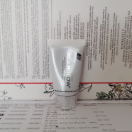 格萊魅Glamglow白色發(fā)光面膜綠色卸妝面膜套盒劃算 白泥15g 中樣