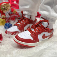 耐克（NIKE）【潮】Air Jordan aj1板鞋男女情侶款低幫透氣休閑輕便運(yùn)動(dòng)籃球鞋 FJ3465/FJ3459-160白紅 42.5