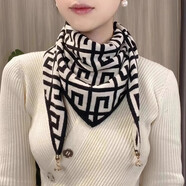 磁吸扣針織小圍巾女2025秋冬保暖圍脖護頸三角巾高級感披肩送禮物 黑色回文（有孔無(wú)孔隨機發(fā)貨）
