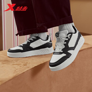 特步（XTEP）【商場(chǎng)同款】板鞋新款秋冬時(shí)尚百搭小白鞋男子休閑鞋977419310122 黑/帆白-男 41
