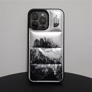赫豹適用潮牌iphone15promax蘋果14羽絨服手機(jī)殼13/12/11/xs/xr全包防摔北面 羽絨服北面【銀色山水畫】手機(jī)殼 iPhone 14Pro