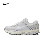 耐克（NIKE）官方 男子休閑運動(dòng)跑步鞋ZOOM VOMERO 5 氣墊緩震防滑 HF0731-007 38.5