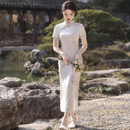 NUKM2025夏季新款溫婉復(fù)古民國(guó)風(fēng)短袖日常高端長(zhǎng)款古典氣質(zhì)款中式旗袍 6853杏 3XL