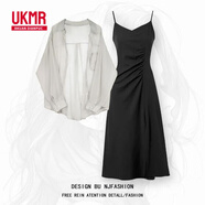 UKMR夏季套裝女2025新款大碼穿搭防曬雪紡襯衫上衣配吊帶連衣裙兩件套 淺灰襯衫+黑色連衣裙【兩件套】 XL 【建議120-140斤】