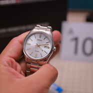 【二手95新】新品 卡西歐(casio)手表男表商務(wù)休閑時(shí)尚皮帶防水石英表 MTP-1302D-7A2-A103