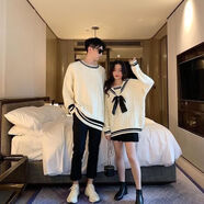 NUKM情侶裝秋冬款學院風韓版一男一女情侶寬松大碼JK制服毛衣套裙裝 白色女裝上衣 S_（70~90）