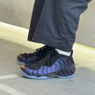 耐克（NIKE）男鞋 Air Foamposite One 白噴男子復(fù)古潮流籃球鞋 FN5212-001 紫噴 茄子噴 紫黑2024版 43