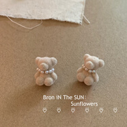 歐陽(yáng)先生毛絨絨小熊耳環(huán)韓國氣質(zhì)可愛(ài)卡通秋冬毛球耳釘可愛(ài)心形耳飾女戒指 米色珍珠小熊釘