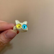 童趣可愛貓咪卡通小怪獸合金戒指女小眾設計感甜酷閨蜜食指戒 白色雙瞳貓咪戒指 0個
