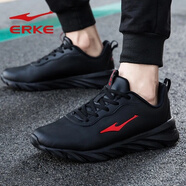 鴻星爾克（ERKE）男鞋運(yùn)動(dòng)鞋男2025冬季新款休閑網(wǎng)面透氣跑步鞋男耐磨跑鞋輕便跑鞋 正黑/大學(xué)紅4207 （皮面） 39
