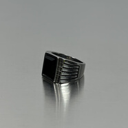 金沙江黑寶石鈦鋼男士戒指男款潮牌歐美大氣感食指戒女復古嘻哈指環(huán) 風(fēng)格黑寶石戒指<美碼8號