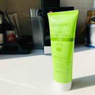仕歐泉（Shiouquan）新版aloeveragel純蘆薈膠100ml粉刺淡痘印舒緩