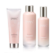 法蘭琳卡（FRANIC）法蘭琳卡多維皙白套裝組合 潔面+水+乳
