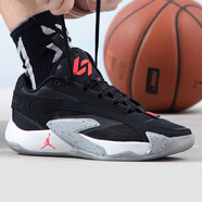 耐克男鞋休閑鞋夏季新款JORDAN LUKA 2東契奇2代實(shí)戰(zhàn)運(yùn)動(dòng)鞋緩震籃球鞋 DX9012-006/LUKA 2/黑灰紅 42.5 (270mm)