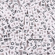 Jack Viney亞克力英文字母珠子 diy配件手工串珠友誼手鏈項鏈飾品材料包禮物 白&黑 字母珠 約100個(gè)/包 6*6mm