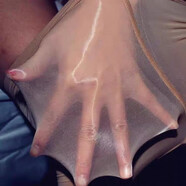 翡遇畫(huà)遇馬油襪油亮黑絲反光亮絲大碼8d油光亮面春夏薄款女 不亮黑色( 油亮 咖色(開(kāi)檔)2條裝