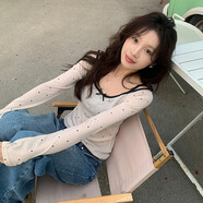 巧丂罩衫T恤長(cháng)袖上衣女士微透純欲風(fēng)溫柔法式學(xué)生收腰波點(diǎn)初秋防曬 純欲風(fēng)露肩網(wǎng)紗上衣【杏色均碼】