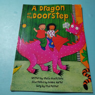 【絕版舊書(shū)】A Dragon on the Doorstep (A Barefoot Singalo