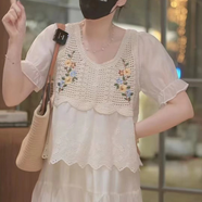 HPVD莫奈花園風穿搭【時五區(qū)】#莫奈花園風 新款時尚韓版夏季重工繡花 上衣 L