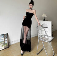 GOCHIEI氣質(zhì)紗網(wǎng)拼接設計感辣妹抹胸掛脖黑色連衣裙女純欲露背顯瘦中長(cháng)裙 黑色純欲辣妹 XS 建議70-80斤