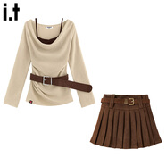:CHOCOOLATE  it女裝潮牌秋冬連衣裙蕩領(lǐng)假兩件針織衫麂皮絨百褶半身裙套裝女 卡其色上衣+咖色裙 【上衣均碼】 M