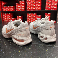 耐克（NIKE）休閑鞋女鞋 秋季新款運動(dòng)鞋復古百搭輕便減震跑步鞋CN8558-020 343851-008/白色 37.5