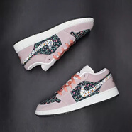 耐克【極速發(fā)貨】Air Jordan 1 Low AJ1低幫鐳射板鞋 FQ9112-100 FJ3445-001 灰粉 39