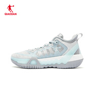 喬丹（QIAODAN）磨礪6籃球鞋男2025秋冬款防滑耐磨低幫實(shí)戰球鞋男AM33240112 灰銀色/純質(zhì)灰-【門(mén)店直發(fā)】 40