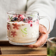 極素草莓櫻花浮雕透明玻璃杯女高顏值水杯2024新款家用早餐咖啡牛奶杯 手繪草莓浮雕把杯 360ml 無(wú)規格