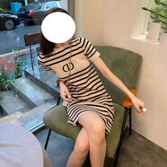 香港風(fēng)格覆古別致優(yōu)雅修身時(shí)尚的條紋裙法式t恤連衣裙女士夏天新 條紋字母現(xiàn)貨 S