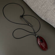 韓國ins博主同款酒紅色長(cháng)款項鏈黑色銀色U形橢圓小眾設計感項鏈女 酒紅色金屬橢圓黑繩項鏈