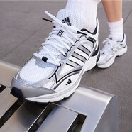 阿迪達斯（adidas）男子春季新款氣墊透氣輕便減震防滑耐磨休閑運動(dòng)跑步鞋子 IH0274 黑白 43