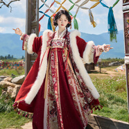 十三余小豆蔻兒[靈蛇小財神]冬季拜年過年服加厚毛呢國風(fēng)斗篷大衣 斗篷外套 現(xiàn)貨 M