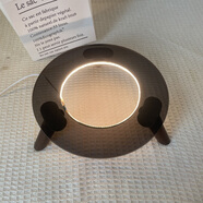 原焋哈曼卡頓琉璃2 3 4 代支架水晶底座黑金經(jīng)典四代架子藍牙音響架桌面款低音炮音箱裝飾配件音箱架 黑色面板+胡桃木腳【帶燈】