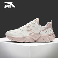 安踏（ANTA）女鞋跑步鞋厚底皮面防潑水輕便緩震潮流休閑運動鞋慢跑鞋女 象牙白/藕灰 36.5