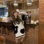 右小姐大碼女裝2025春秋款針織馬甲裙顯瘦韓版愛(ài)心荷葉邊針織背心裙 乳白色 S 建議75-95斤