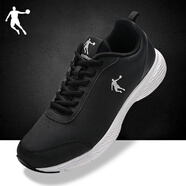 喬丹男鞋運動(dòng)鞋子2025冬季新款皮面防水休閑鞋戶(hù)外運動(dòng)耐磨輕便休閑鞋 黑/銀色 40.5