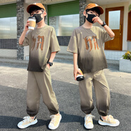 樂(lè )班比童裝男童套裝潮流夏裝兒童服裝2025新款帥酷短袖長(cháng)褲套裝中大童潮 卡其色 140 (適合身高135CM)