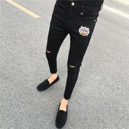 葉余精神小伙緊身小腳九分牛仔褲男生韓版發(fā)型師個(gè)性社會(huì )人休閑長(cháng)褲子 小虎頭破洞牛仔褲 28