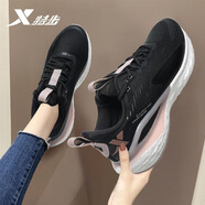 特步（XTEP）動(dòng)力巢女士跑步鞋2025秋季網(wǎng)面透氣運(yùn)動(dòng)鞋減震科技軟底競(jìng)速跑鞋女 黑粉紅 37