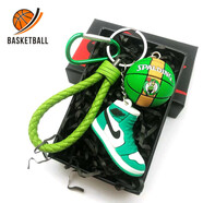 遙綰惜NBA球星原創(chuàng)籃球AJ球鞋創(chuàng)意鑰匙扣科比庫里詹姆斯背包掛件禮物 凱爾球+綠鞋+鎢鋼繩禮盒