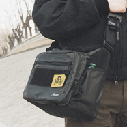 麥格霍斯（MAGFORCE）中國(guó)臺(tái)灣臺(tái)馬A0498雙面人戰(zhàn)術(shù)攜行袋 戶外戰(zhàn)術(shù)運(yùn)動(dòng)斜挎包兩面背包 膠黑
