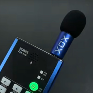 客所思客所思XOX無(wú)線便攜式主播唱歌PK帶貨喊麥迷你智能降噪無(wú)線話筒 客所思戶外聲卡手指麥克風(fēng)