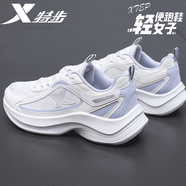 特步（XTEP）女鞋運(yùn)動(dòng)鞋女跑步鞋新款秋季透氣減震回彈跑鞋網(wǎng)面休閑鞋子 帆白/淺暮藍(lán) 37