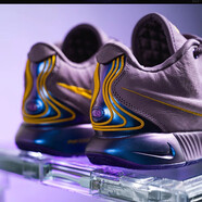 耐克（NIKE）男鞋 Lebron21 勒布朗詹姆斯21代氣墊戰(zhàn)靴實(shí)戰(zhàn)訓(xùn)練緩震運(yùn)動籃球鞋 FV2346-500紫色 40