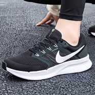 耐克（NIKE）官方 艦店男鞋 2025秋季新款透氣休閑鞋子低幫網(wǎng)面跑步鞋 002/黑白/飛線科技/曬圖退10 39 (245mm) 男碼